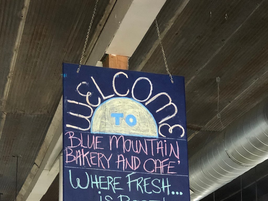 Blue Mountain Bakery & Cafe